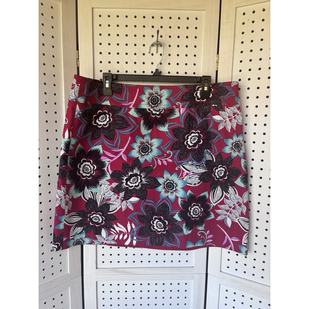 Talbots Women's 16 Colorful Floral Mini Skirt Cotton Spandex Lined‎ Red Multi